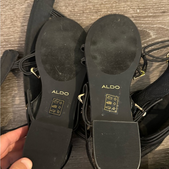 Aldo 8.5 tall gladiator black sandals - Picture 8 of 9